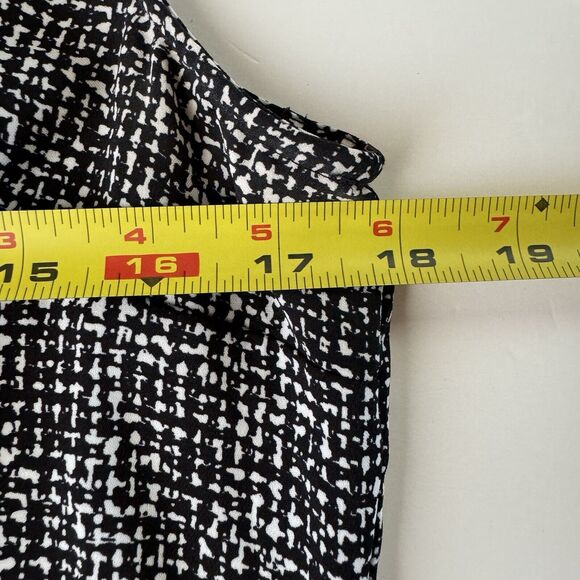 WHITE HOUSE BLACK MARKET SLEEVELESS Back KEYHOLE V-Neck Elastic Waist Size M - Picture 4 of 11